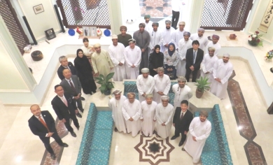 Envoy encourages more Omanis to study in Japan