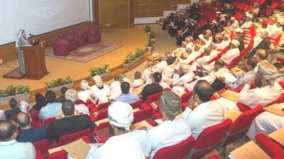جامعة السلطان قابوس تستعرض المشاريع البحثية الاستراتيجية الممولة من المكرمة السامية
