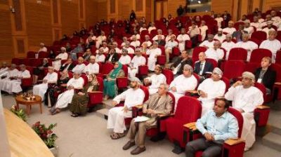 جامعة السلطان قابوس تنظم جلسة نقاشية عن الكراسي البحثية والأكاديمية