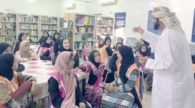 مسؤولو التربية يزورون المراكز الصيفية لطلبة المدارس بمحافظة مسندم