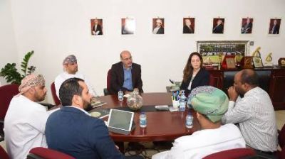  جامعة السلطان قابوس تناقش التعاون البحثي مع "هيوستن كليرليك" الأمريكية
